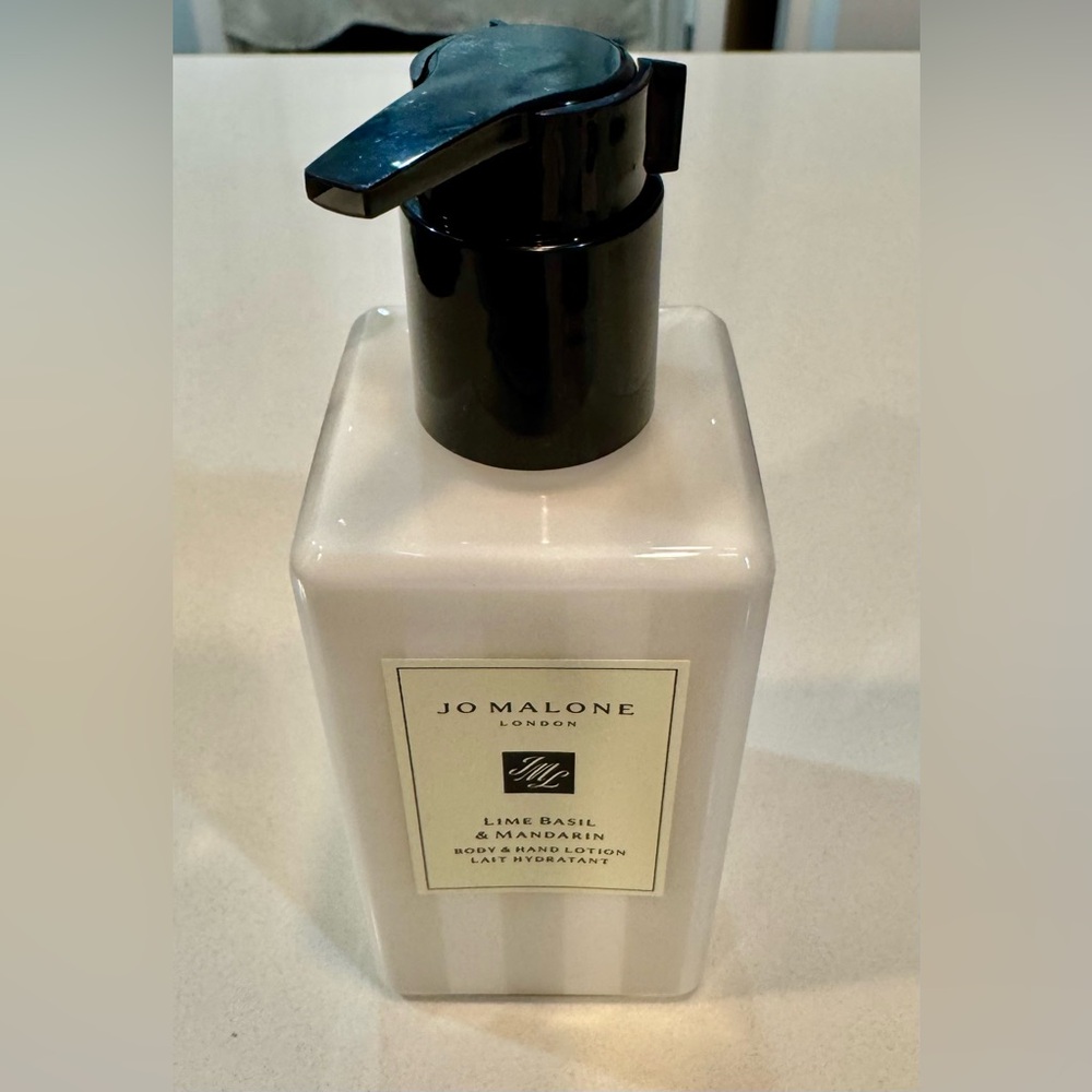 Jo Malone Lime Basil & Mandarin Body and Hand Lotion_250ml_NWT - Picture 9 of 14